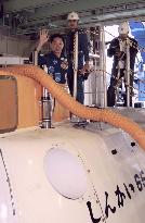 Astronaut Mohri explores deep sea off Okinawa